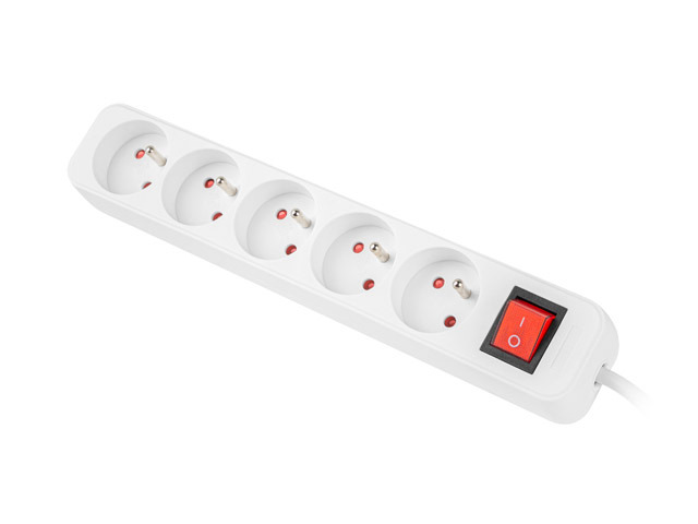 Steckdosenleiste 3m 5x 230V EN +Schalter weiß