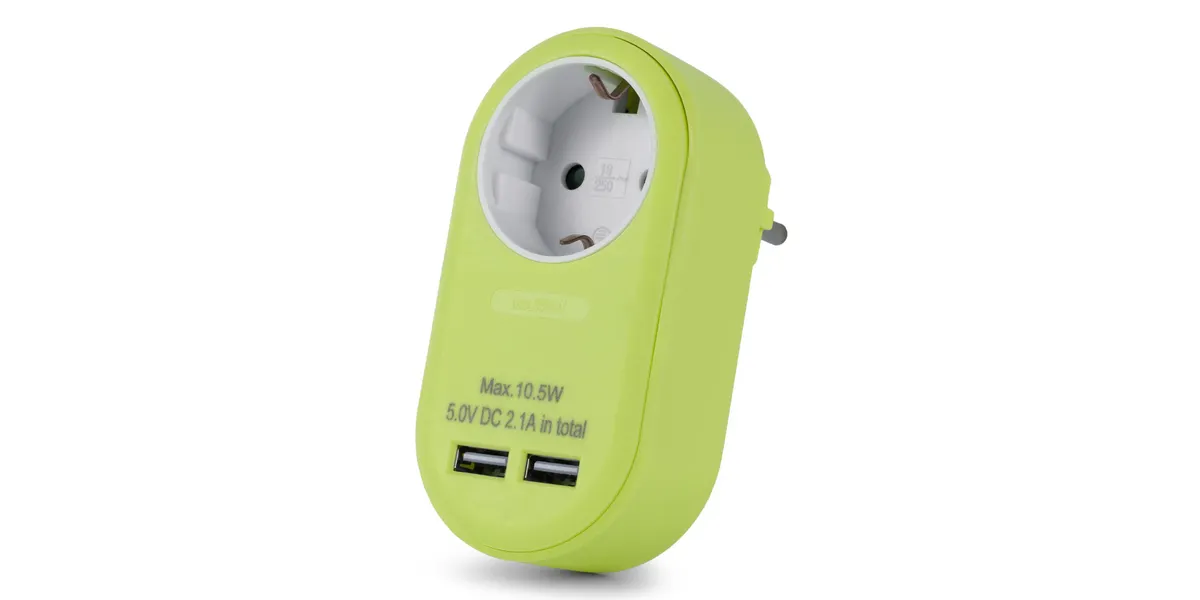 Steckdosenadapter + 2x USB-A lime