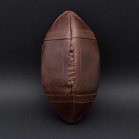 - Kulturtasche aus Echtleder "American Football"
