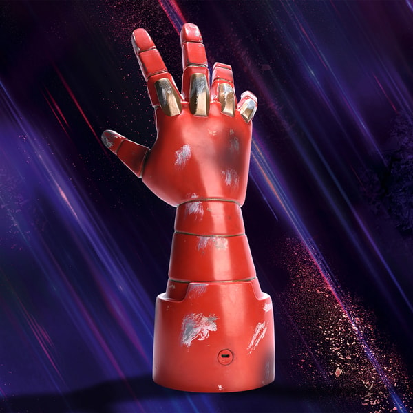 Ukonic Tischleuchte Marvel - Iron Man 3D Armored Hand